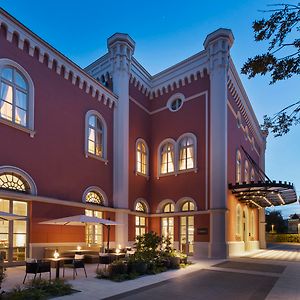 Renaissance Imperial Riding School Hotel 